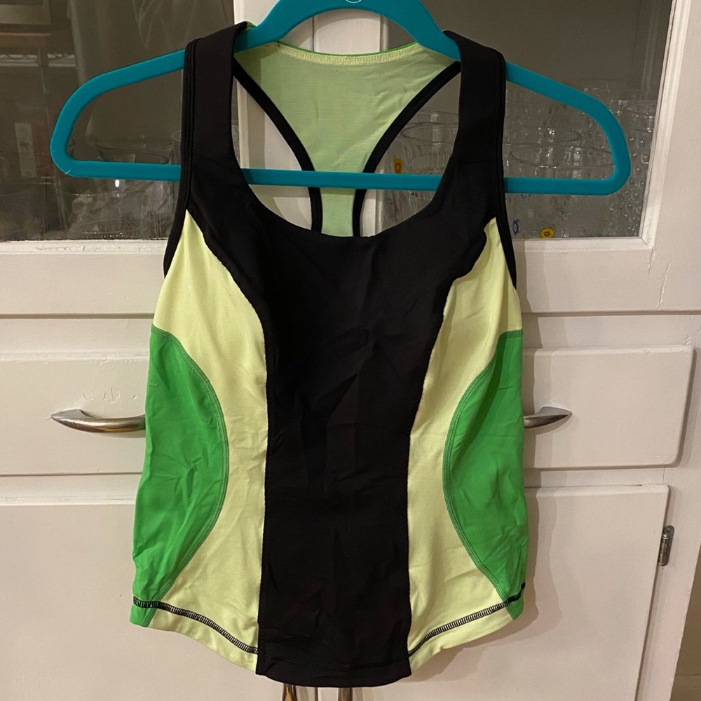 Lululemon “cardio kick” tank